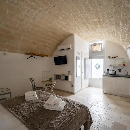 Fratti 21 Private In Old Town * Ostuni