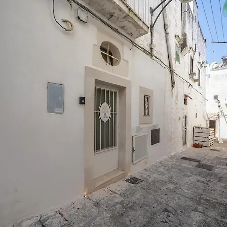Fratti 21 Private In Old Town * Ostuni